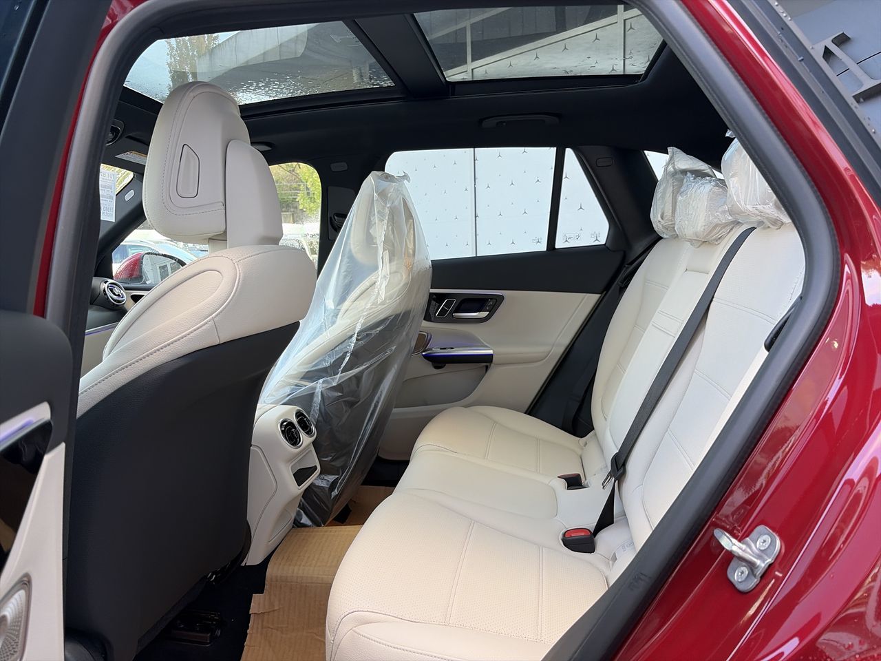 2027 Mercedes-Benz GLC