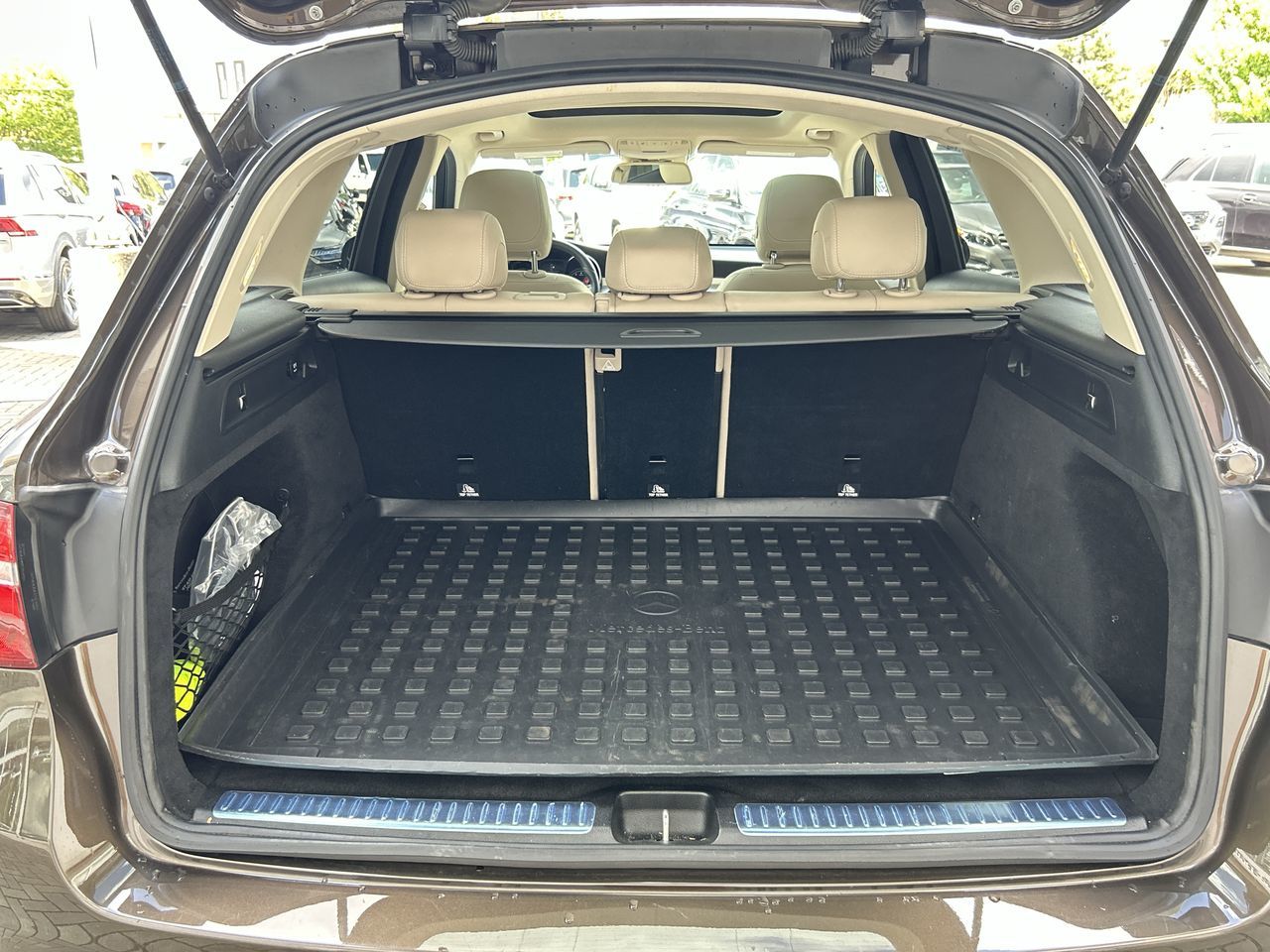 Mercedes-Benz GLC300  2016 à Vancouver, Colombie-Britannique