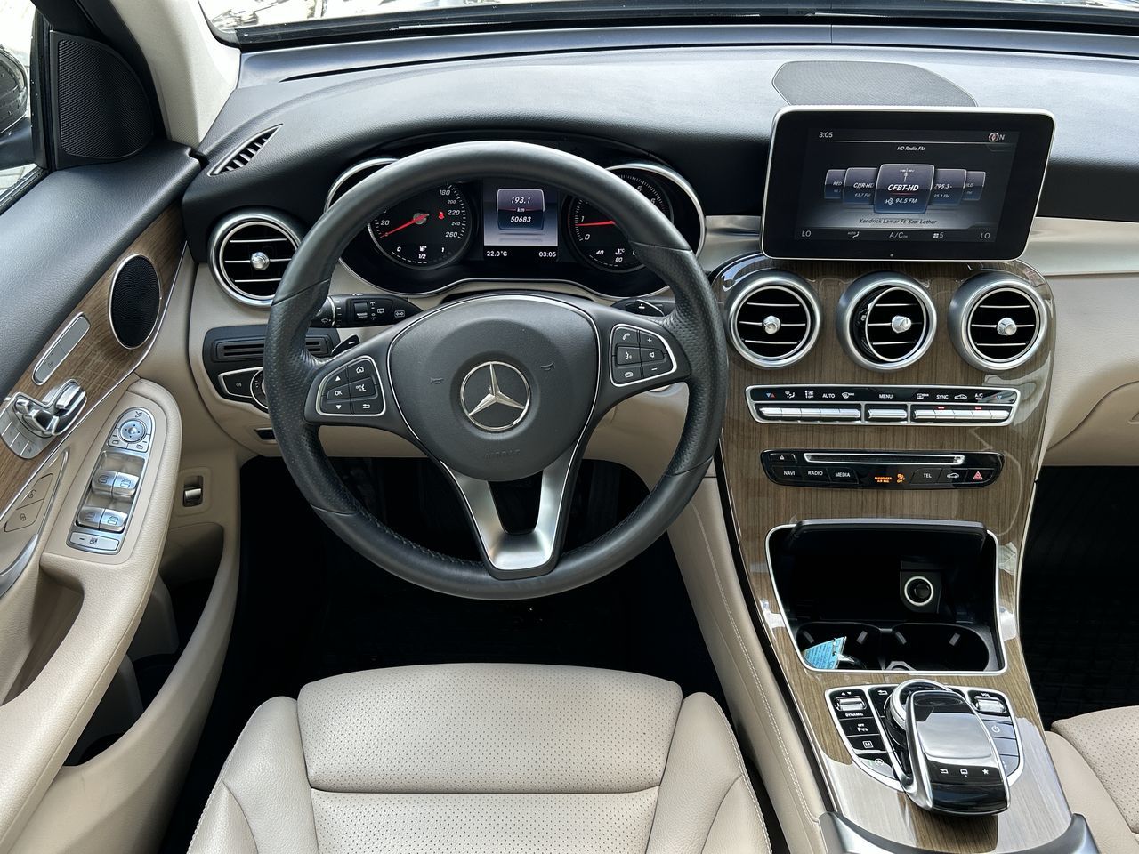 Mercedes-Benz GLC300  2016 à Vancouver, Colombie-Britannique