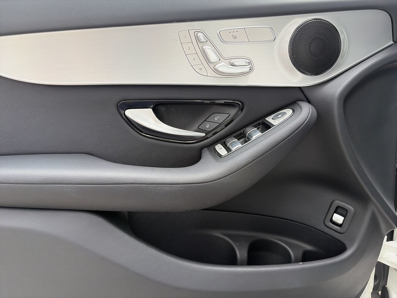 2017 Mercedes-Benz GLC300