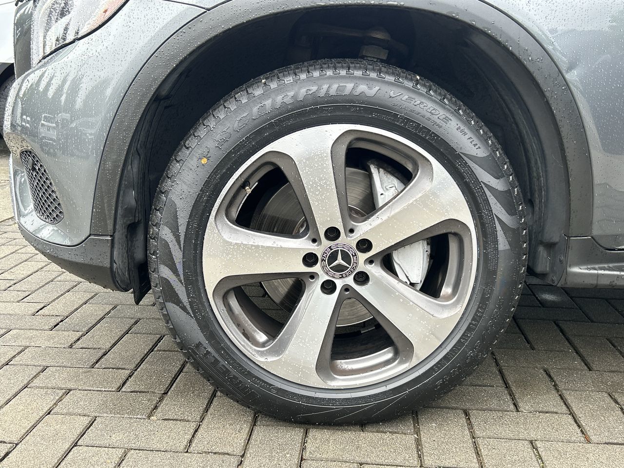 Mercedes-Benz GLC300  2018 à Vancouver, Colombie-Britannique
