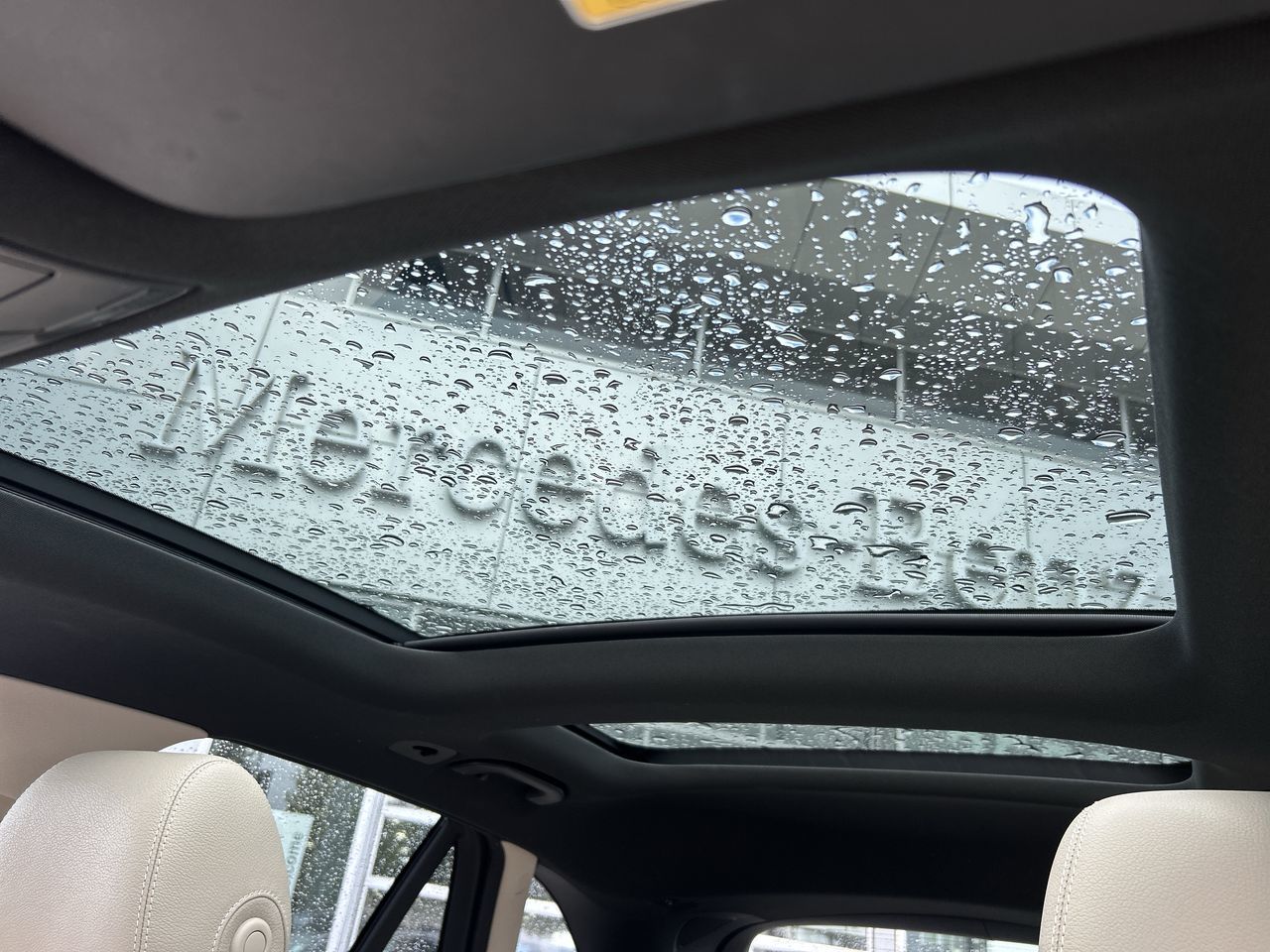 Mercedes-Benz GLC300  2018 à Vancouver, Colombie-Britannique