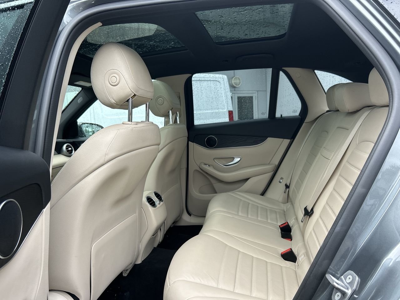 Mercedes-Benz GLC300  2018 à Vancouver, Colombie-Britannique
