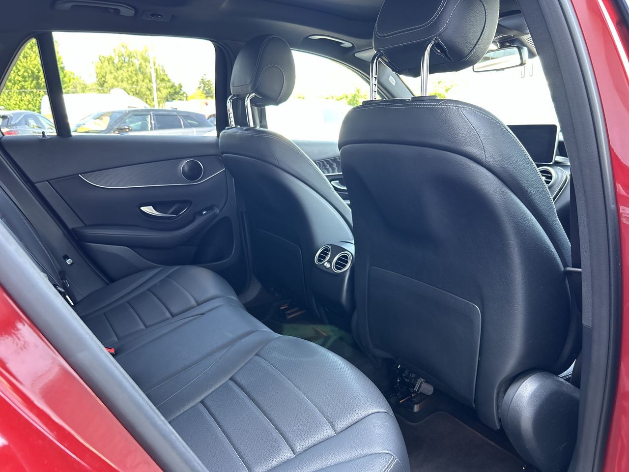 2018 Mercedes-Benz GLC300 in Vancouver, British Columbia
