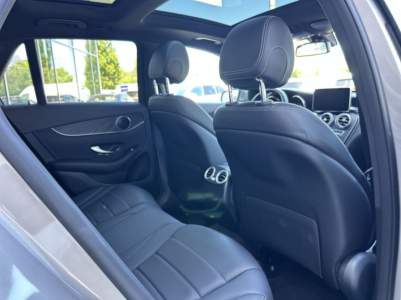 Mercedes-Benz GLC300  2019 à Vancouver, Colombie-Britannique