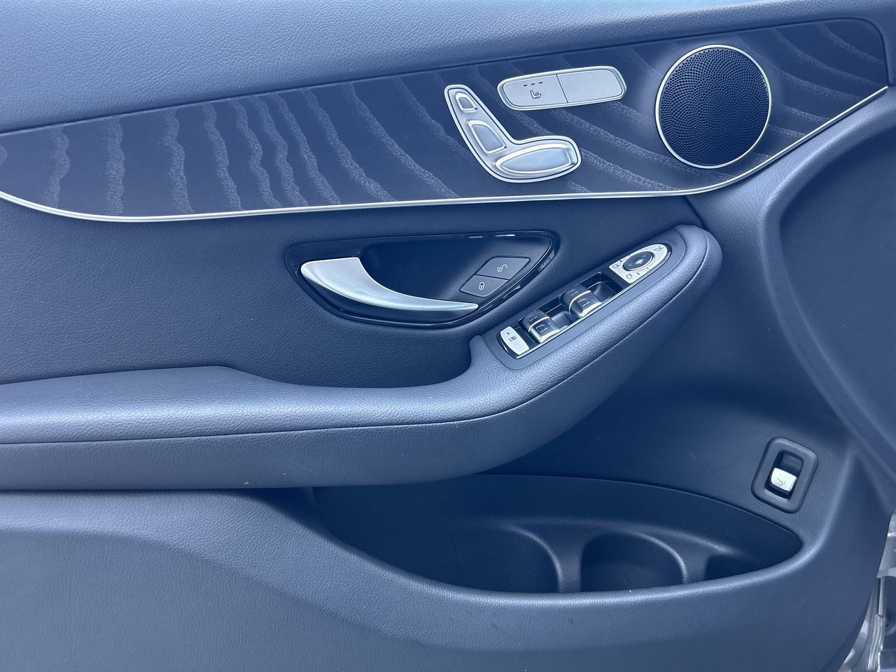 Mercedes-Benz GLC300  2019 à Vancouver, Colombie-Britannique