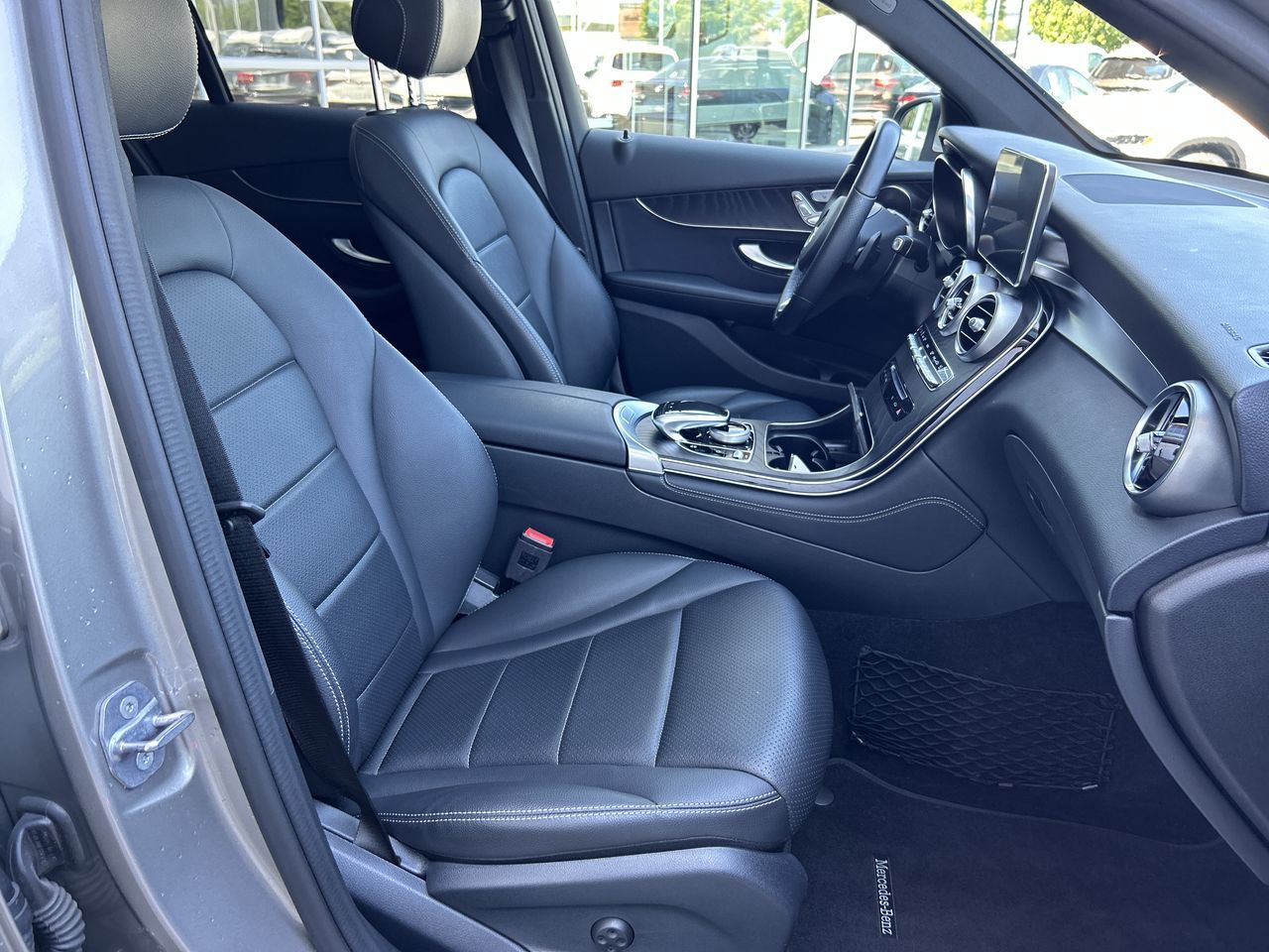 Mercedes-Benz GLC300  2019 à Vancouver, Colombie-Britannique