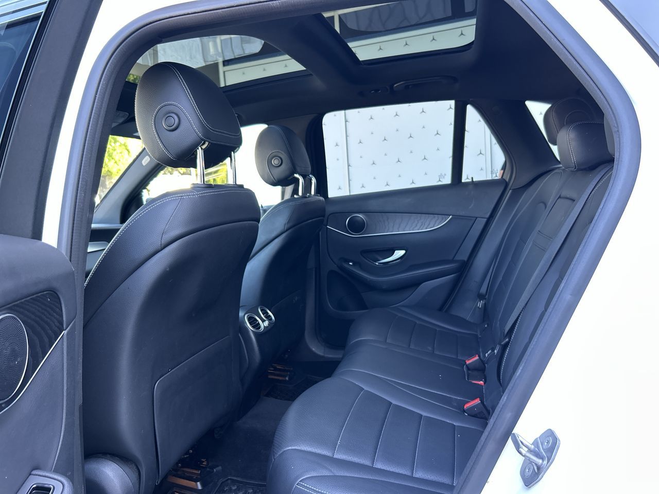 2019 Mercedes-Benz GLC300 in Vancouver, British Columbia