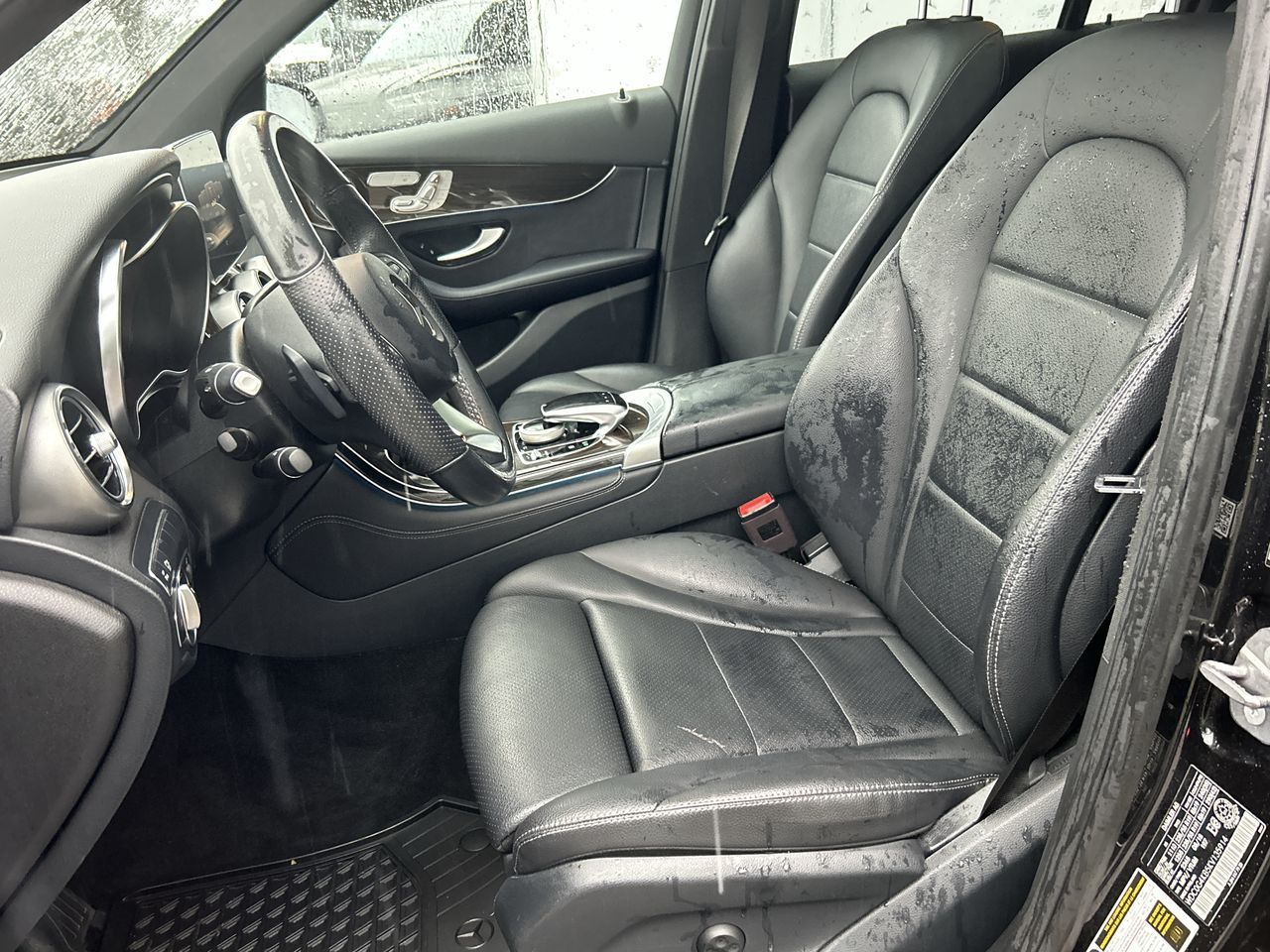 2019 Mercedes-Benz GLC300 in Vancouver, British Columbia