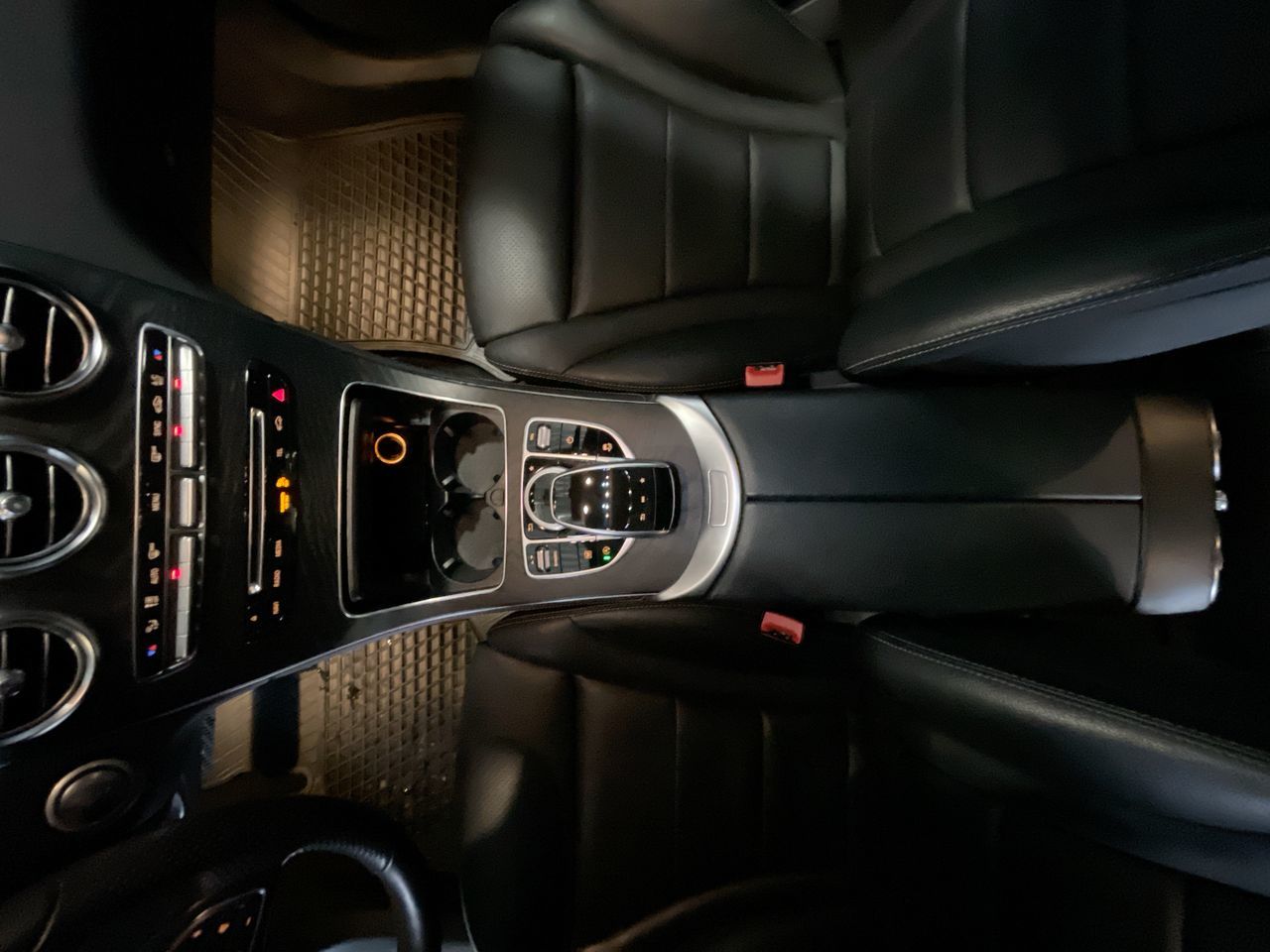 2019 Mercedes-Benz GLC300 in Vancouver, British Columbia