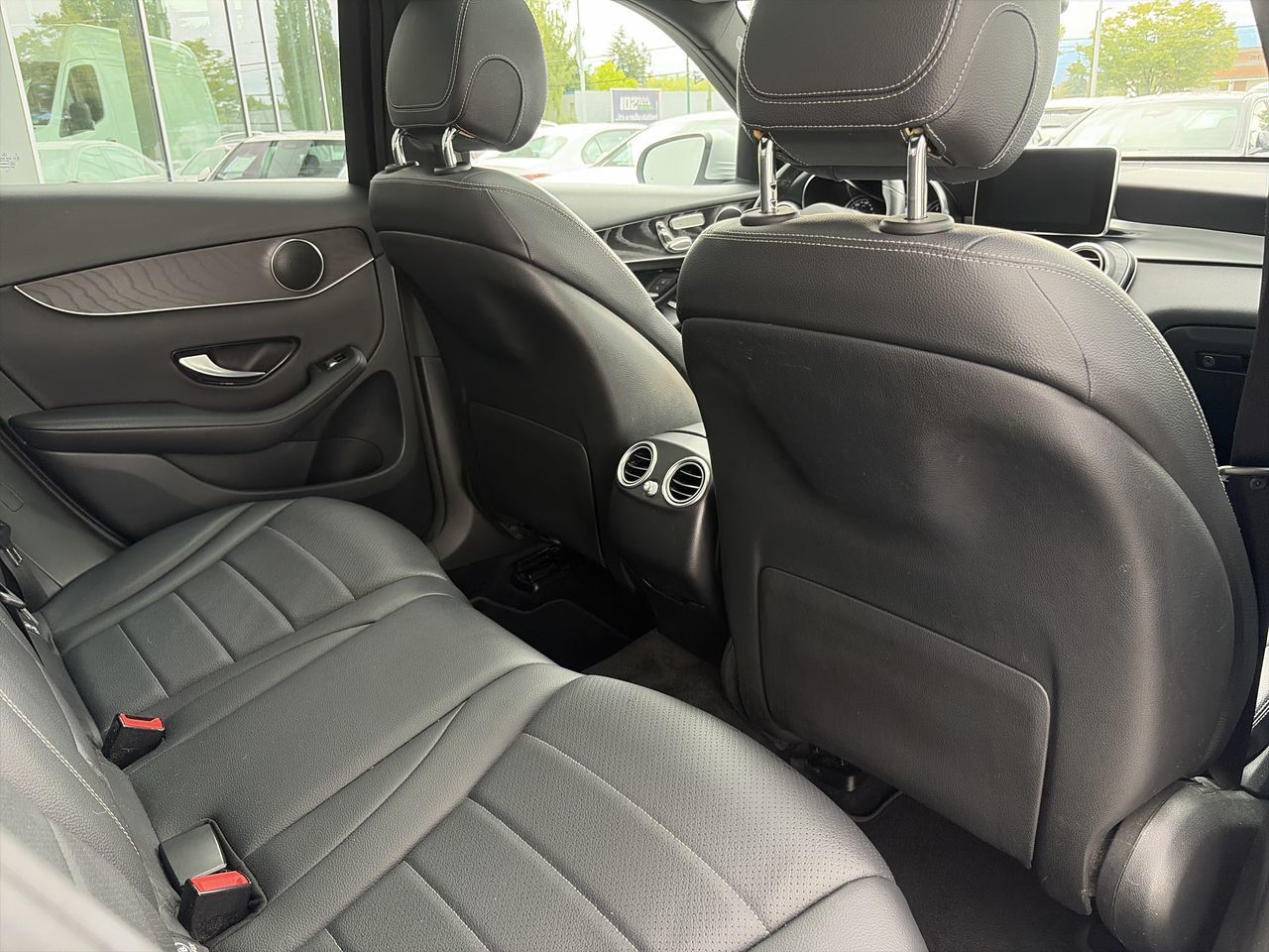 2019 Mercedes-Benz GLC300