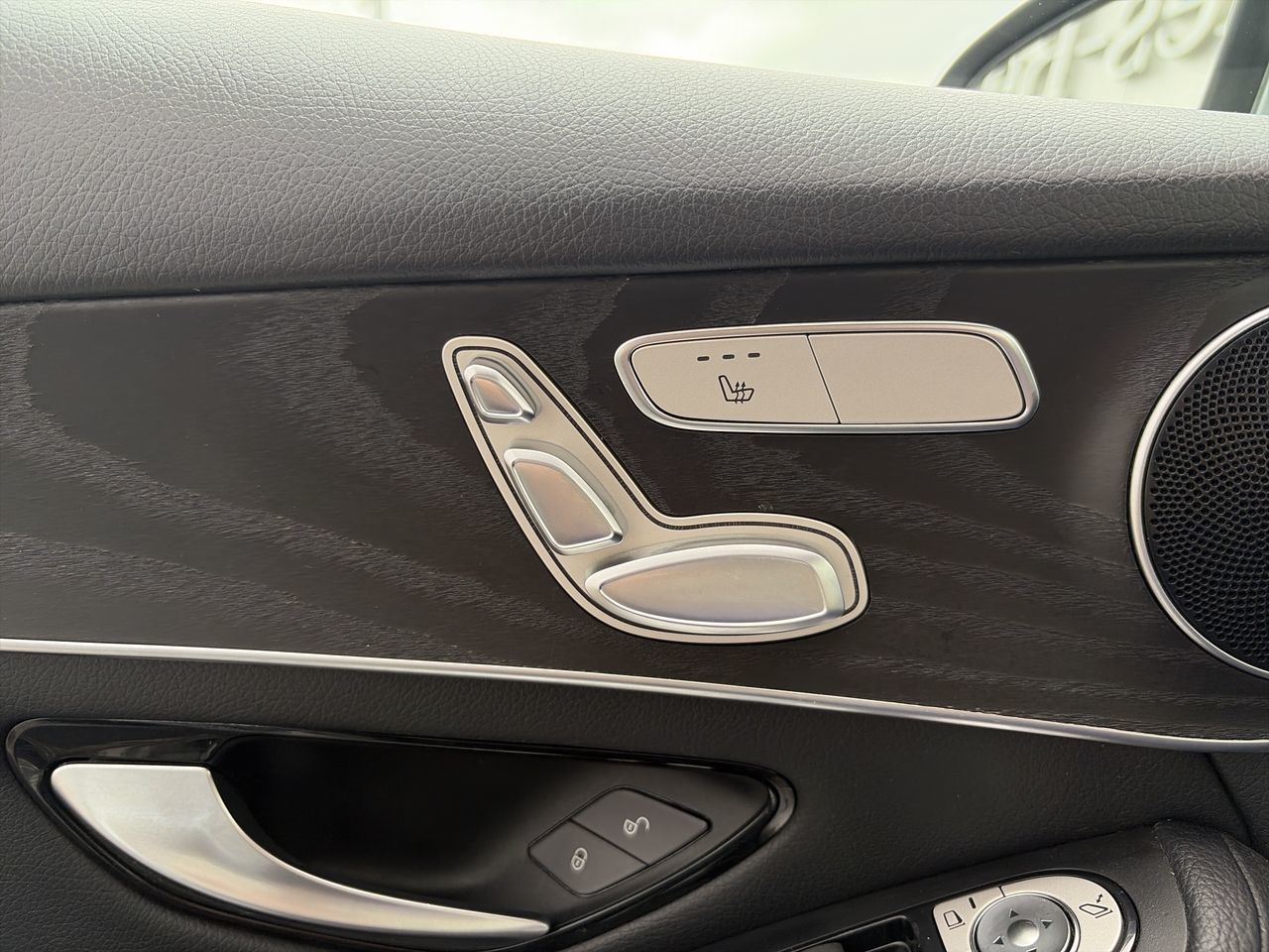 2019 Mercedes-Benz GLC300