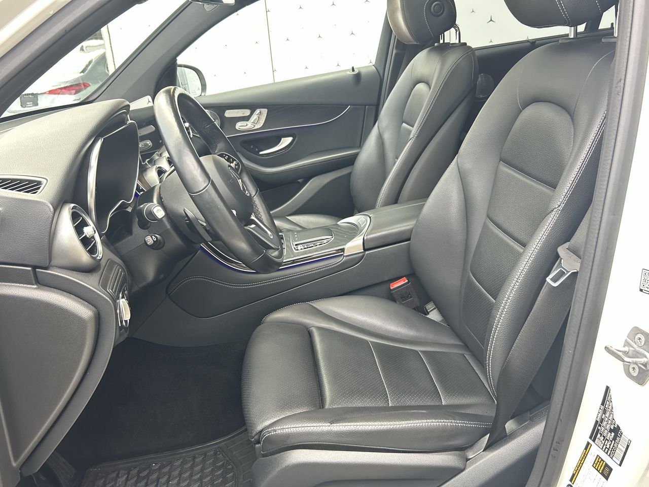 2020 Mercedes-Benz GLC300