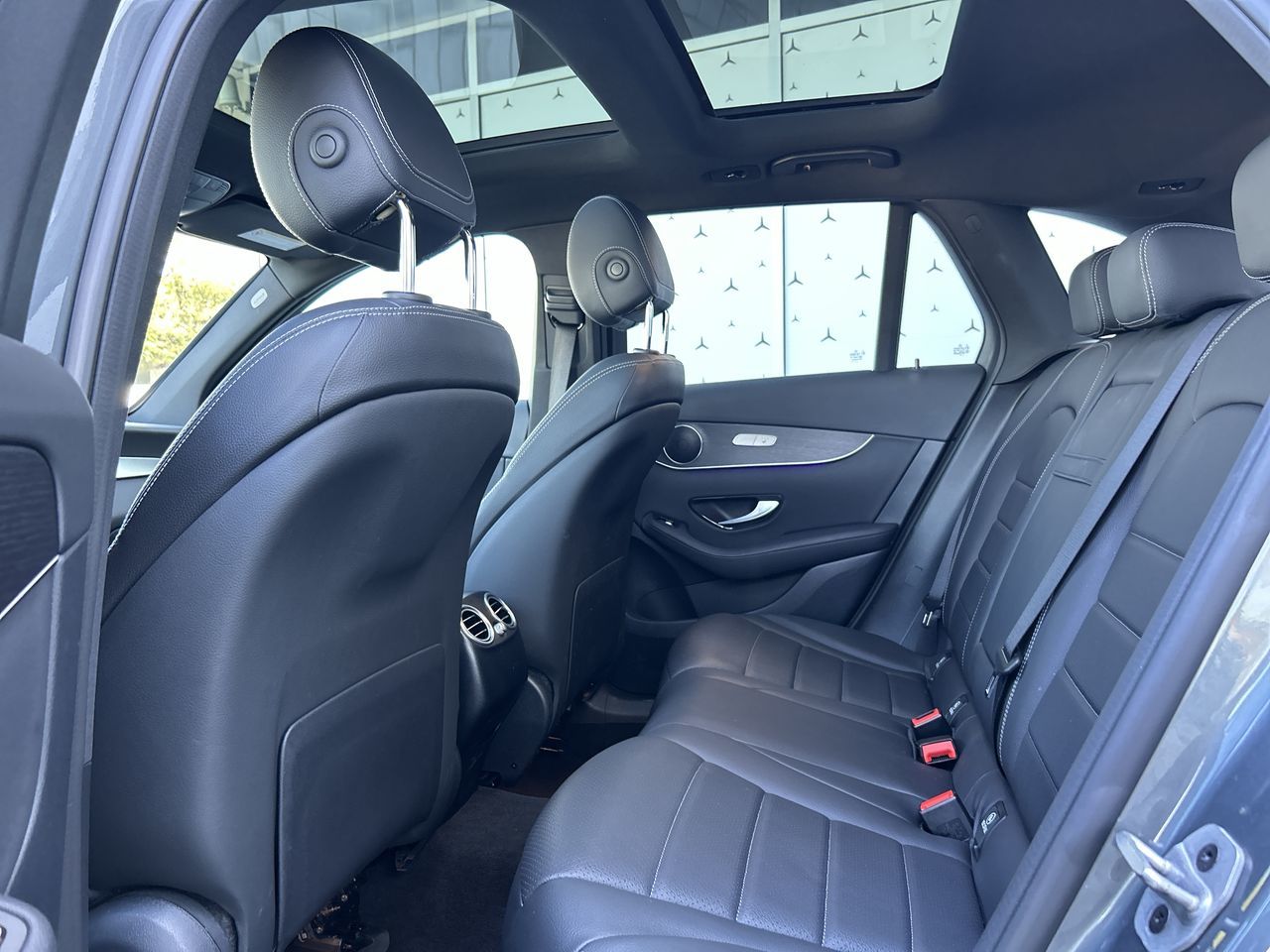 2021 Mercedes-Benz GLC300 in Vancouver, British Columbia