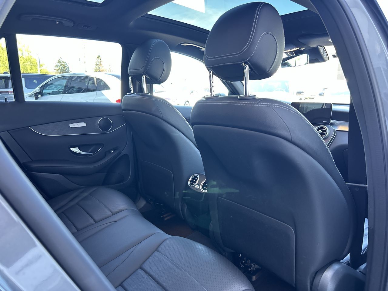 2021 Mercedes-Benz GLC300 in Vancouver, British Columbia
