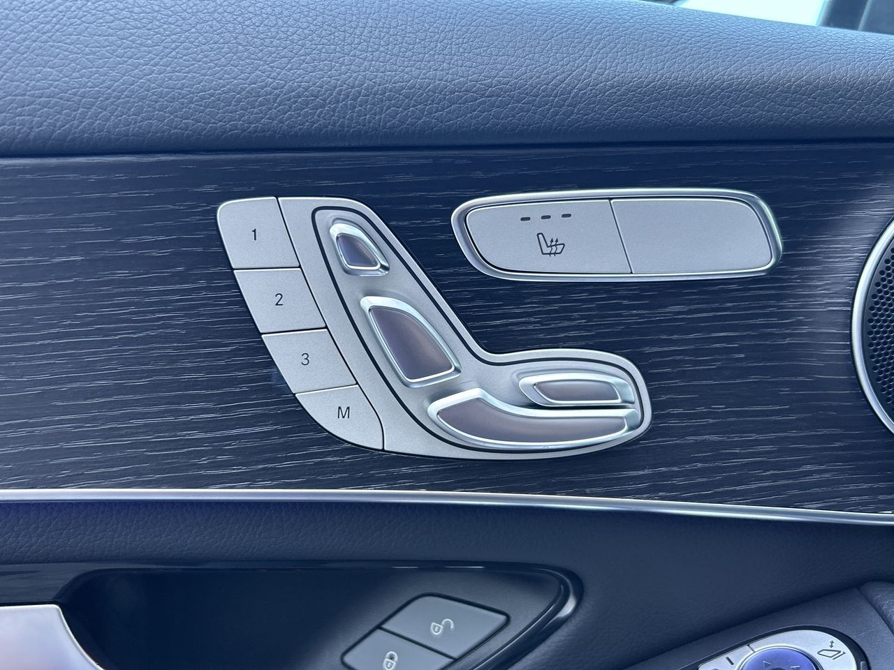 2021 Mercedes-Benz GLC300 in Vancouver, British Columbia