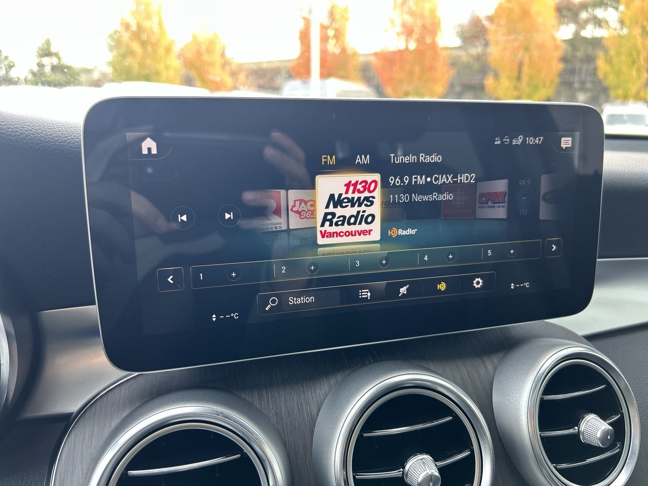 2021 Mercedes-Benz GLC300