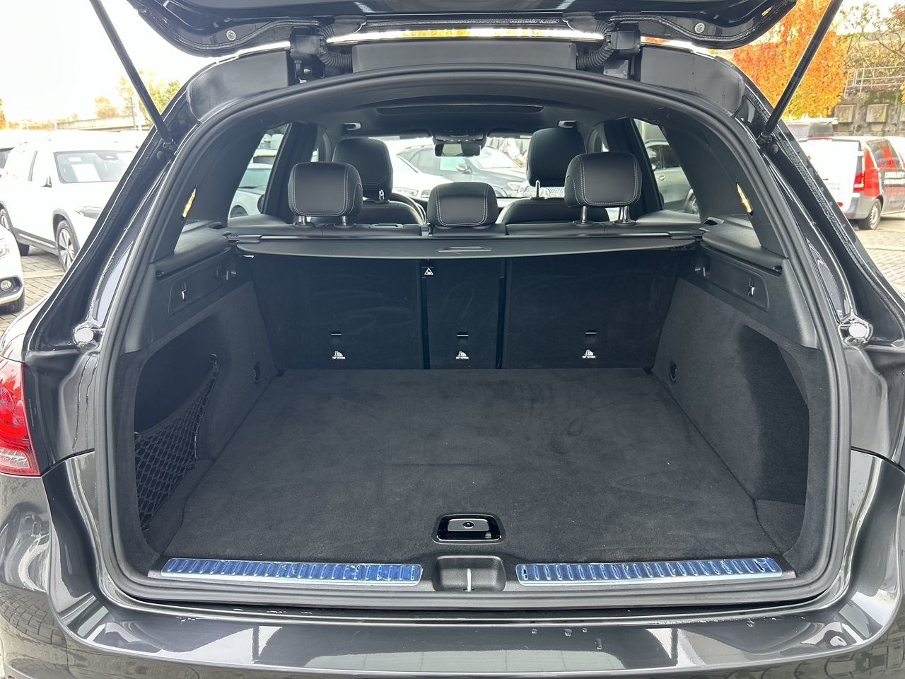 2021 Mercedes-Benz GLC300