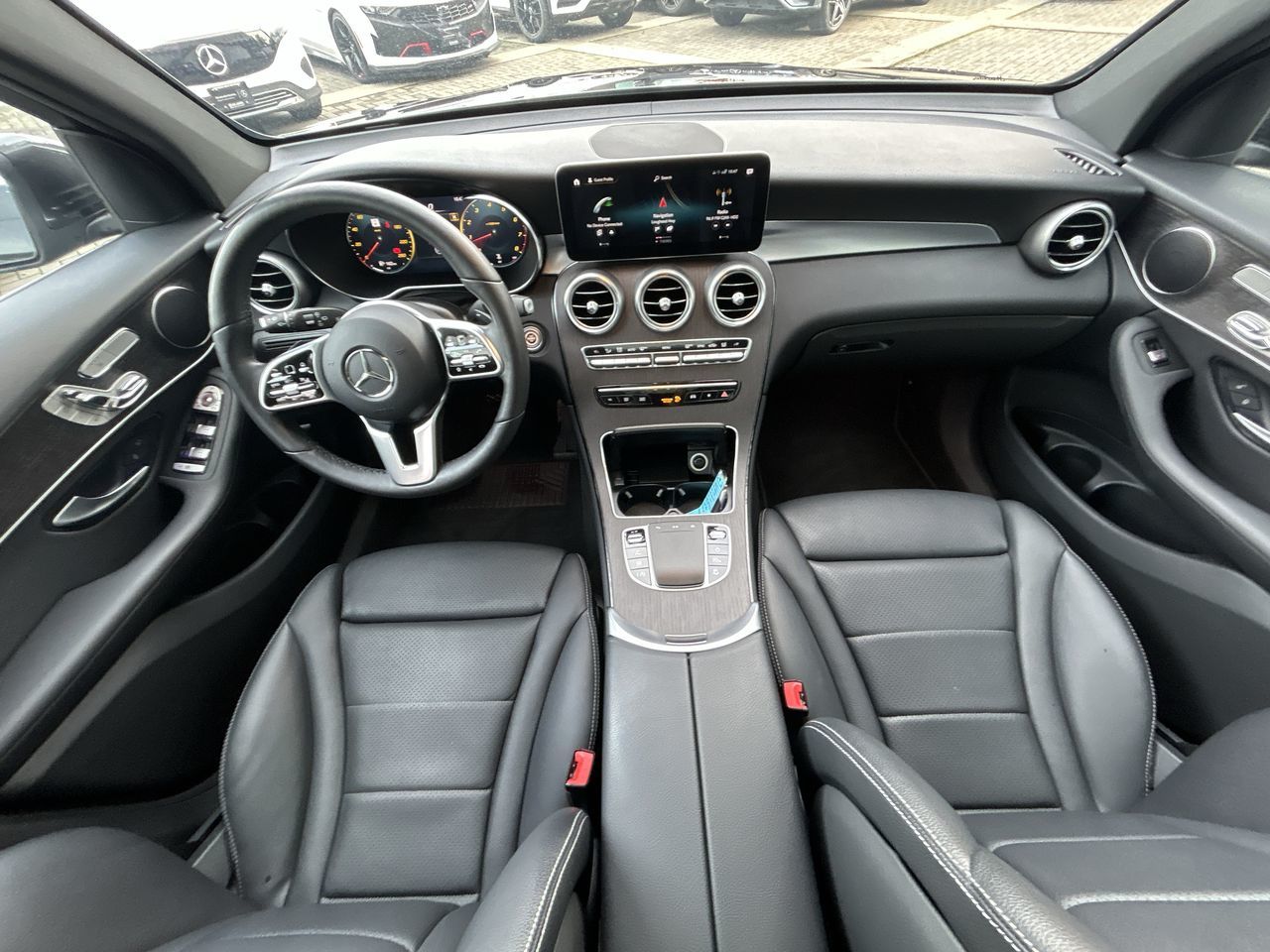 2021 Mercedes-Benz GLC300