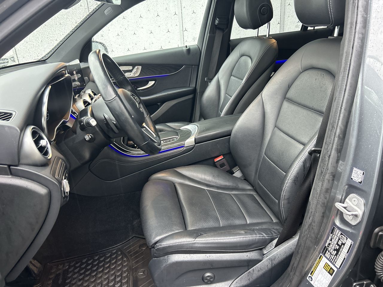 2021 Mercedes-Benz GLC300