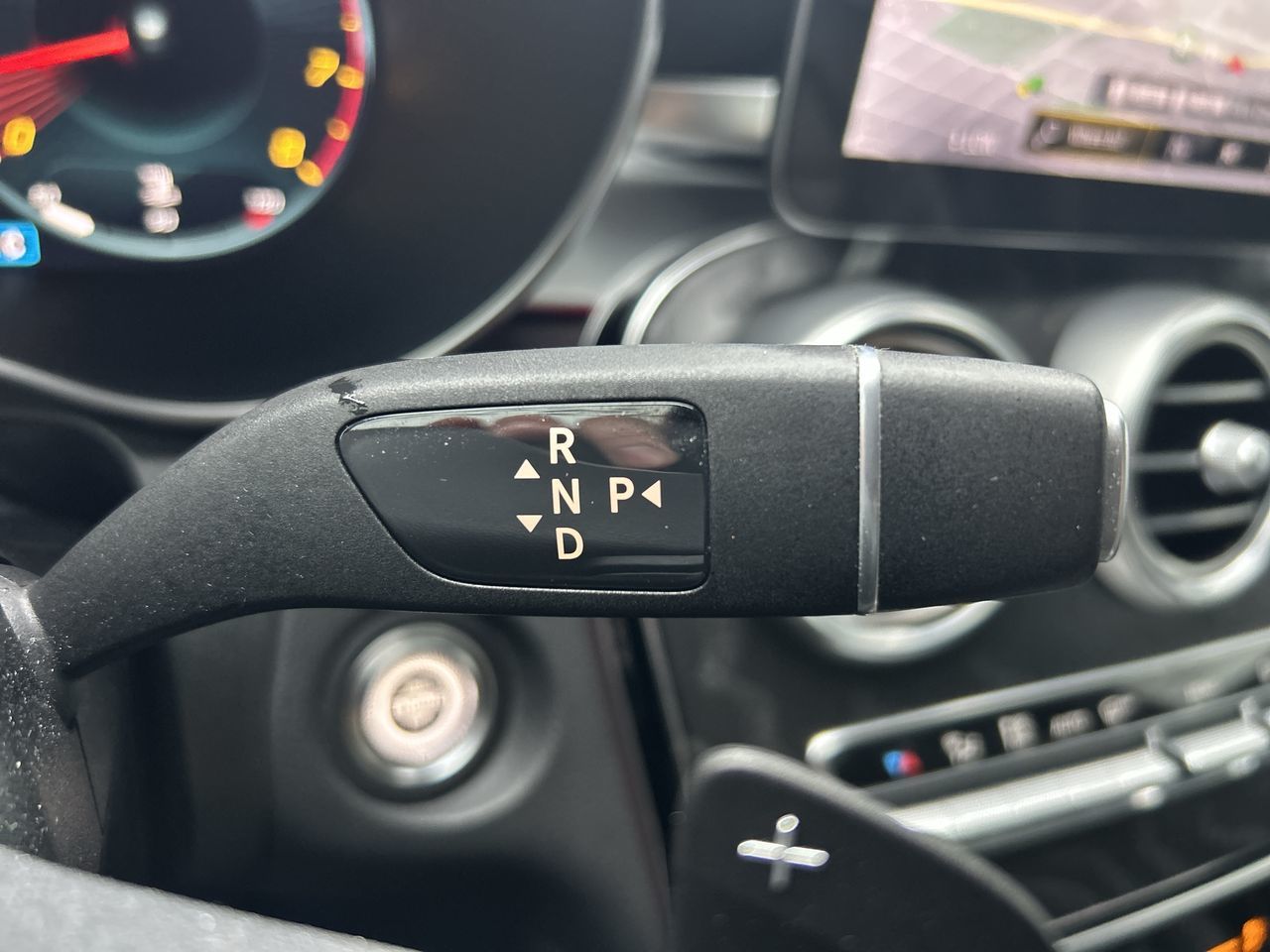 2021 Mercedes-Benz GLC300