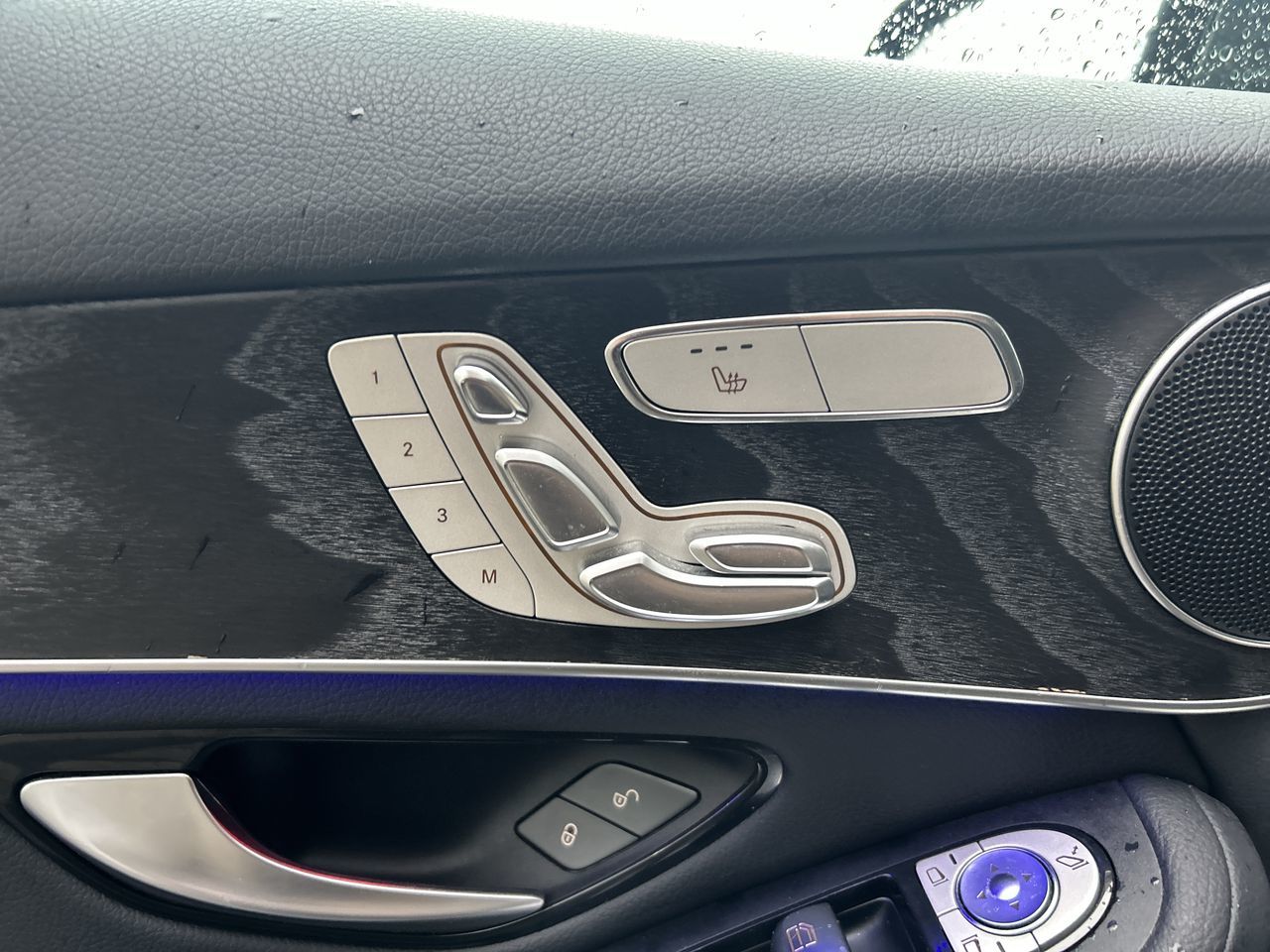 2021 Mercedes-Benz GLC300