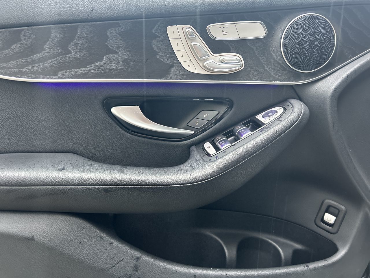 2021 Mercedes-Benz GLC300