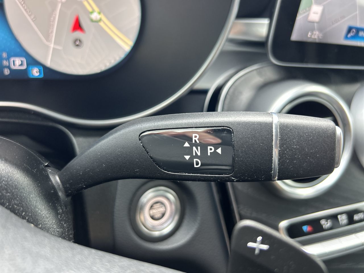 2021 Mercedes-Benz GLC300