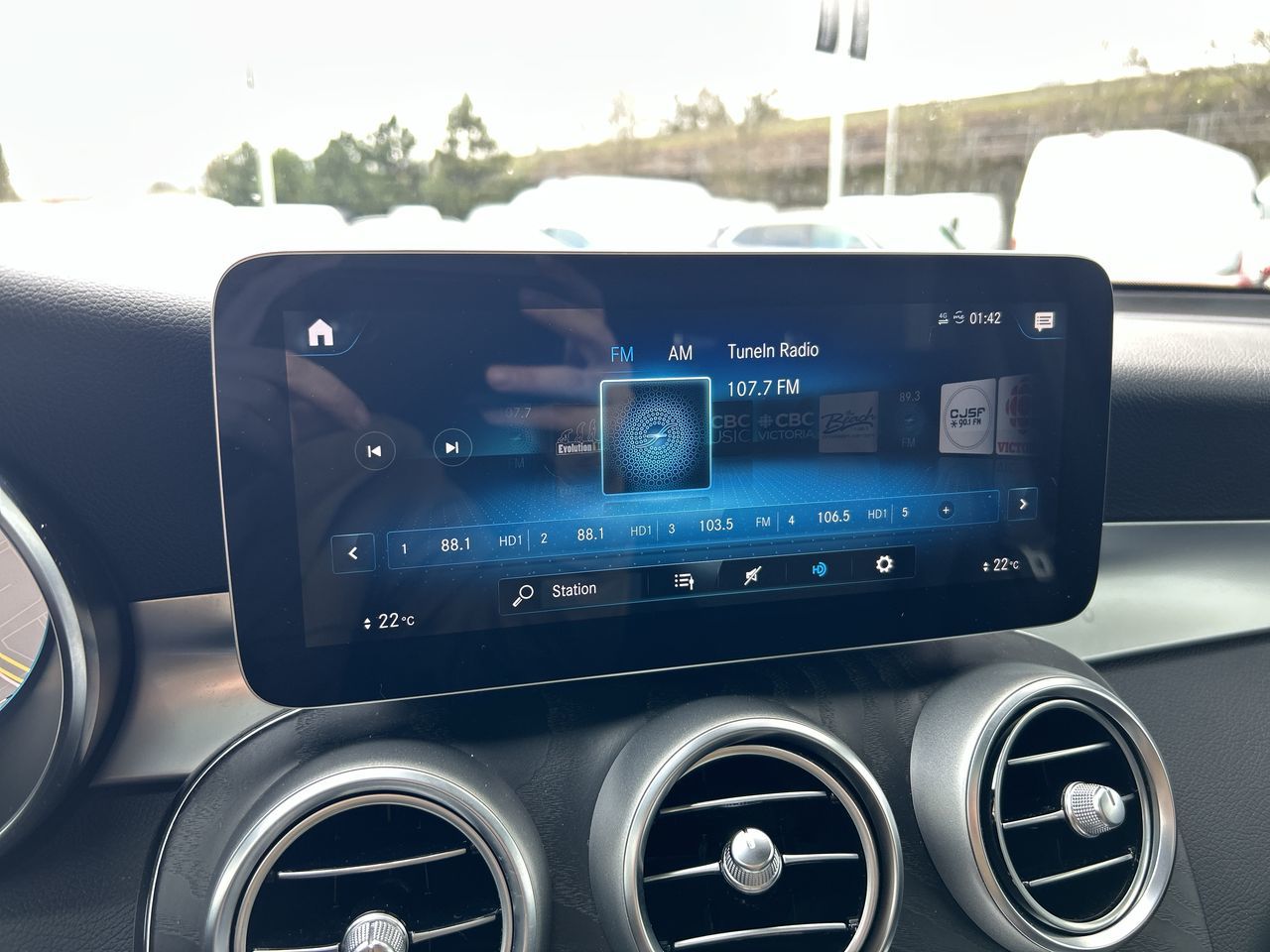 2021 Mercedes-Benz GLC300