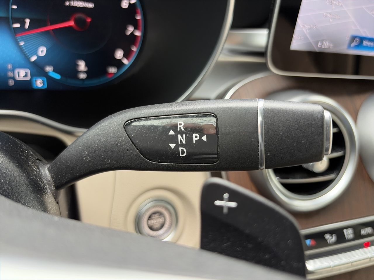 2021  GLC300