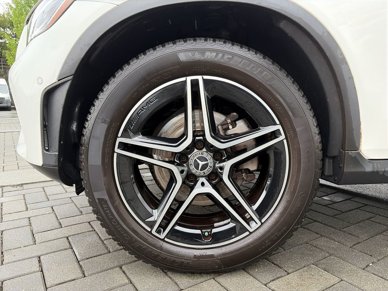 2021  GLC300