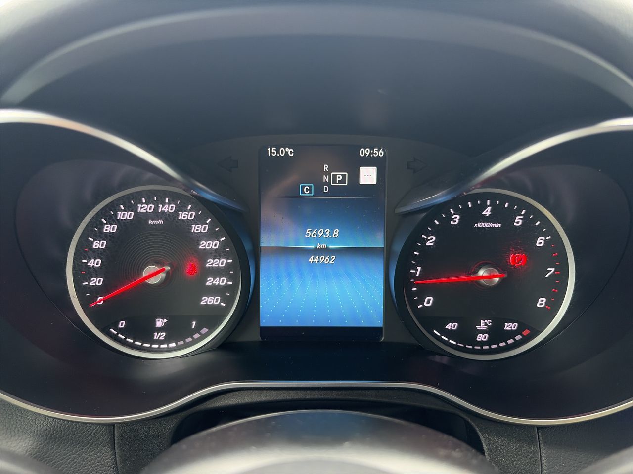 2021  GLC300