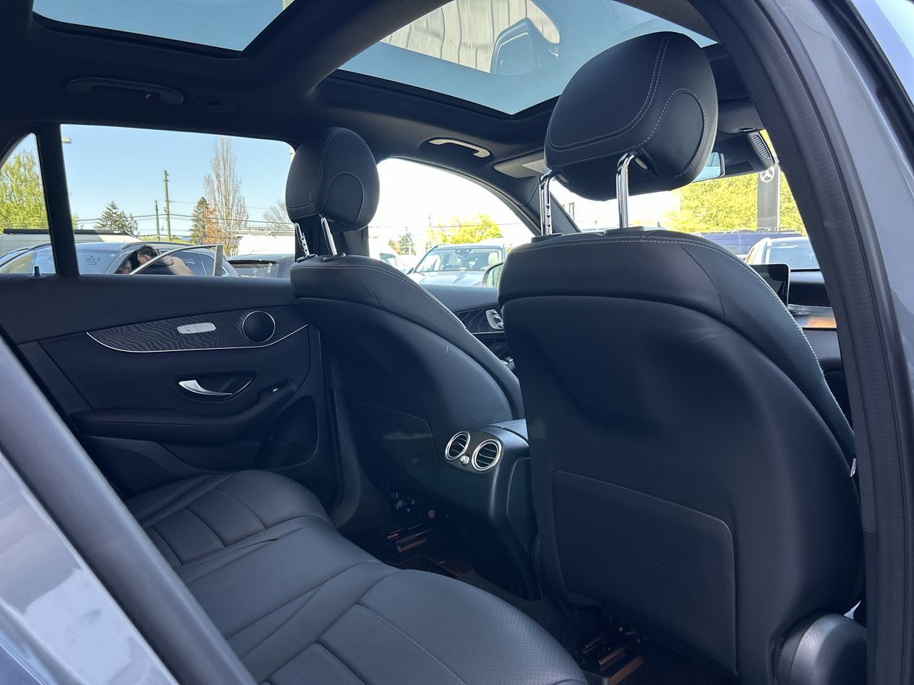 Mercedes-Benz GLC300  2022 à Vancouver, Colombie-Britannique