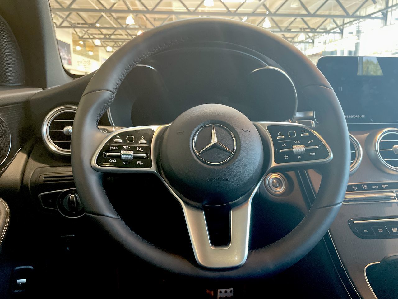 2022 Mercedes-Benz GLC300 in Vancouver, British Columbia