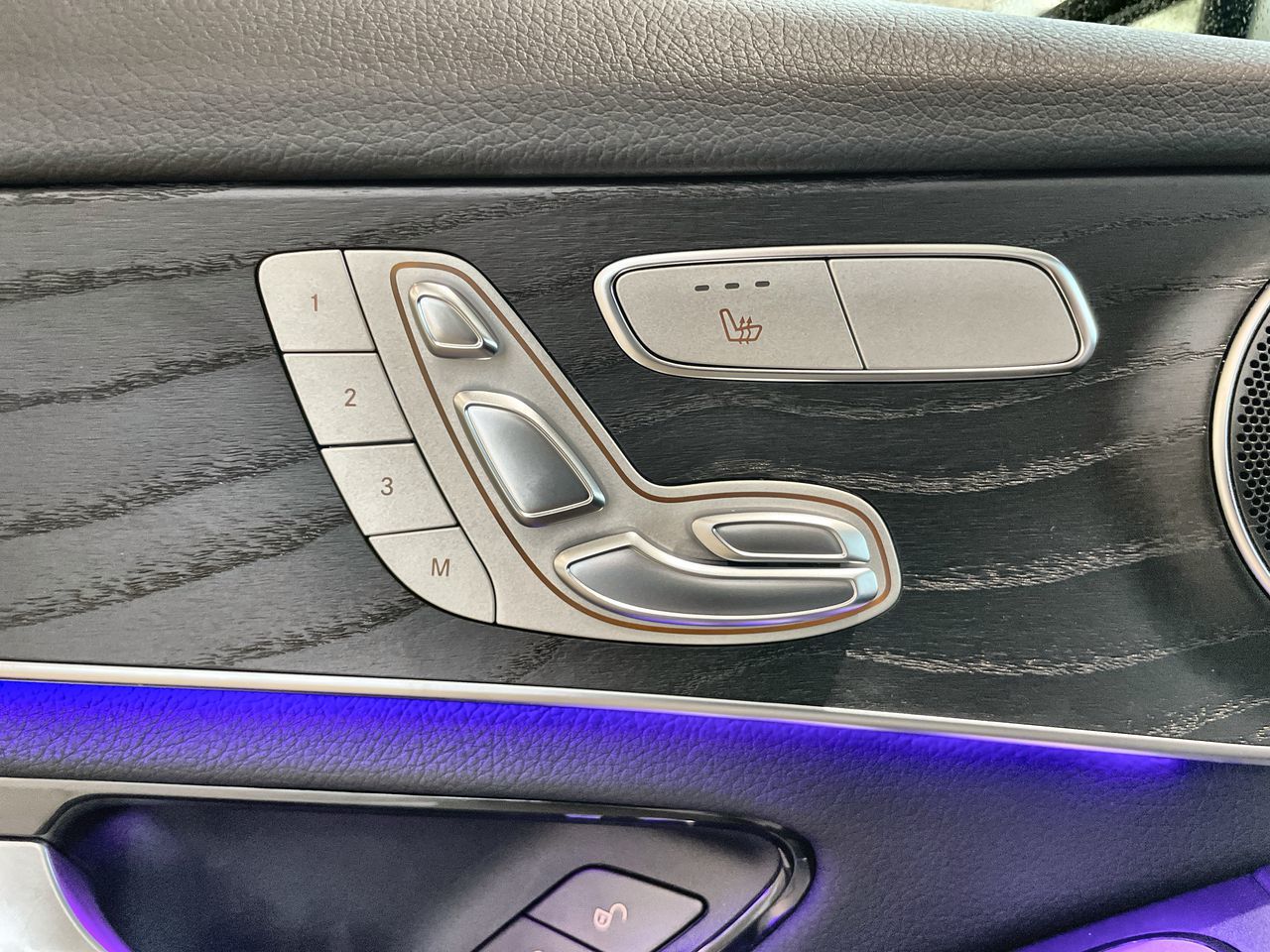 Mercedes-Benz GLC300  2022 à Vancouver, Colombie-Britannique