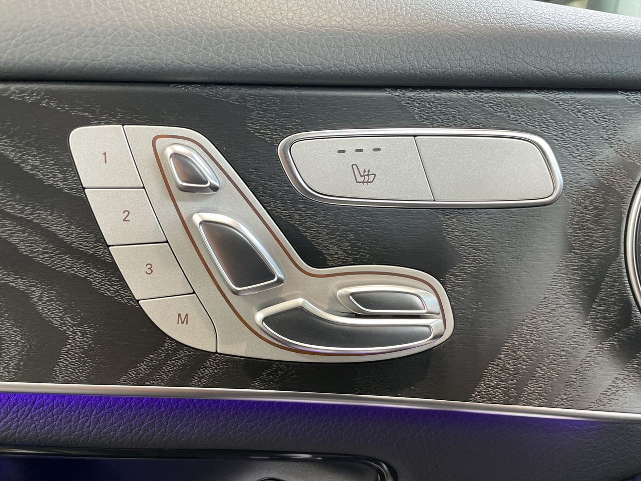 2022 Mercedes-Benz GLC300