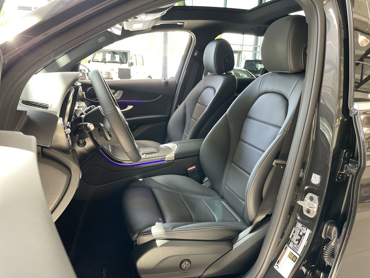 2022 Mercedes-Benz GLC300