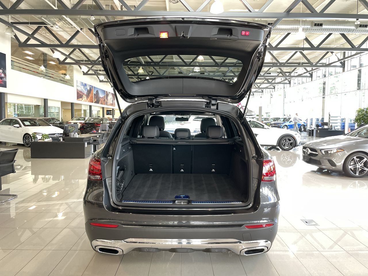 2022 Mercedes-Benz GLC300