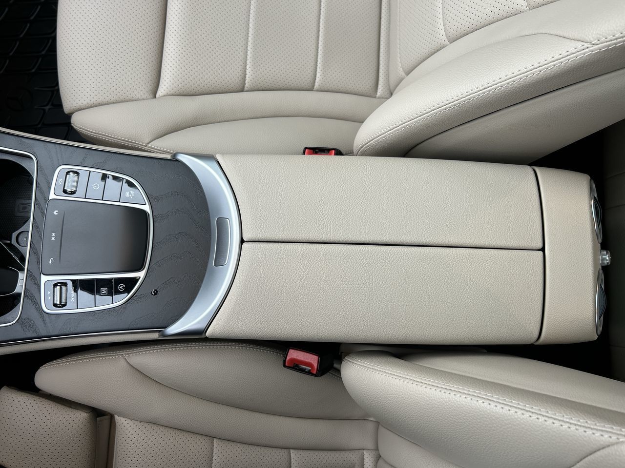 2022 Mercedes-Benz GLC300