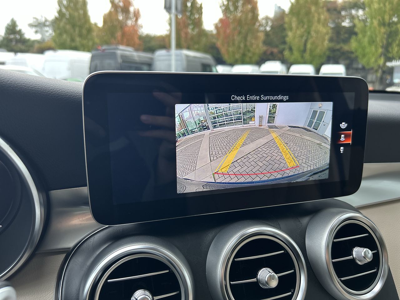 2022 Mercedes-Benz GLC300