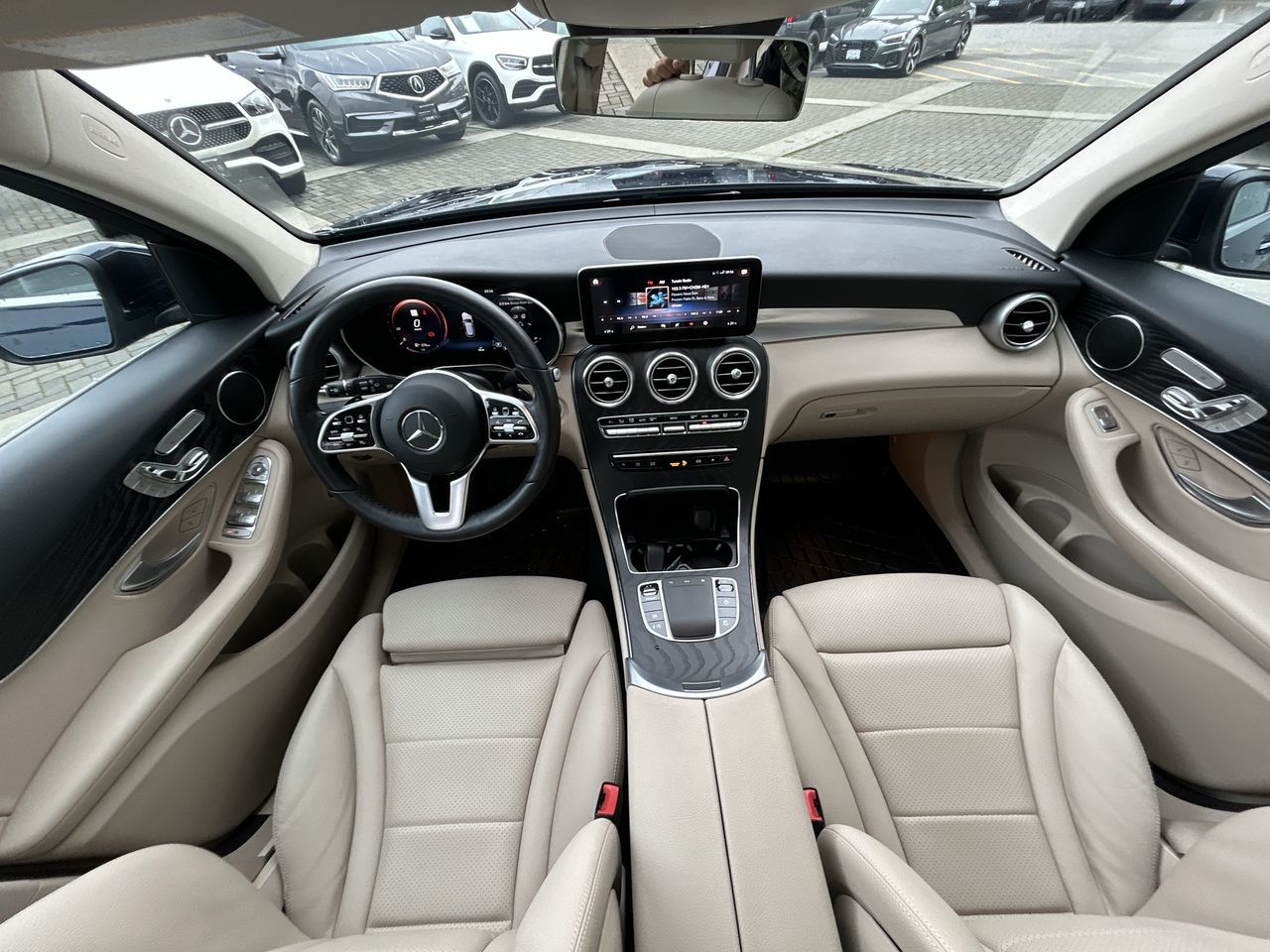 2022 Mercedes-Benz GLC300