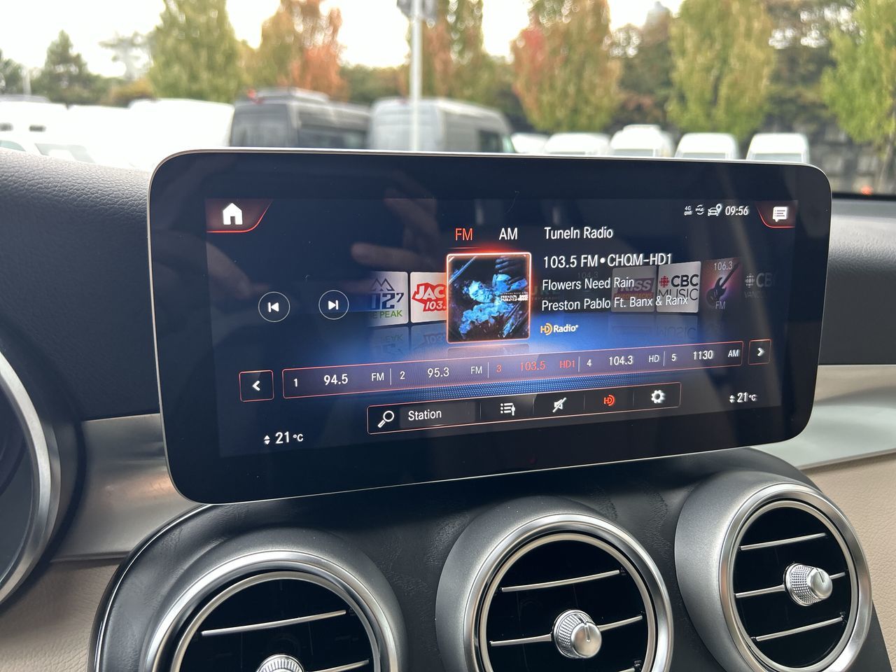 2022 Mercedes-Benz GLC300