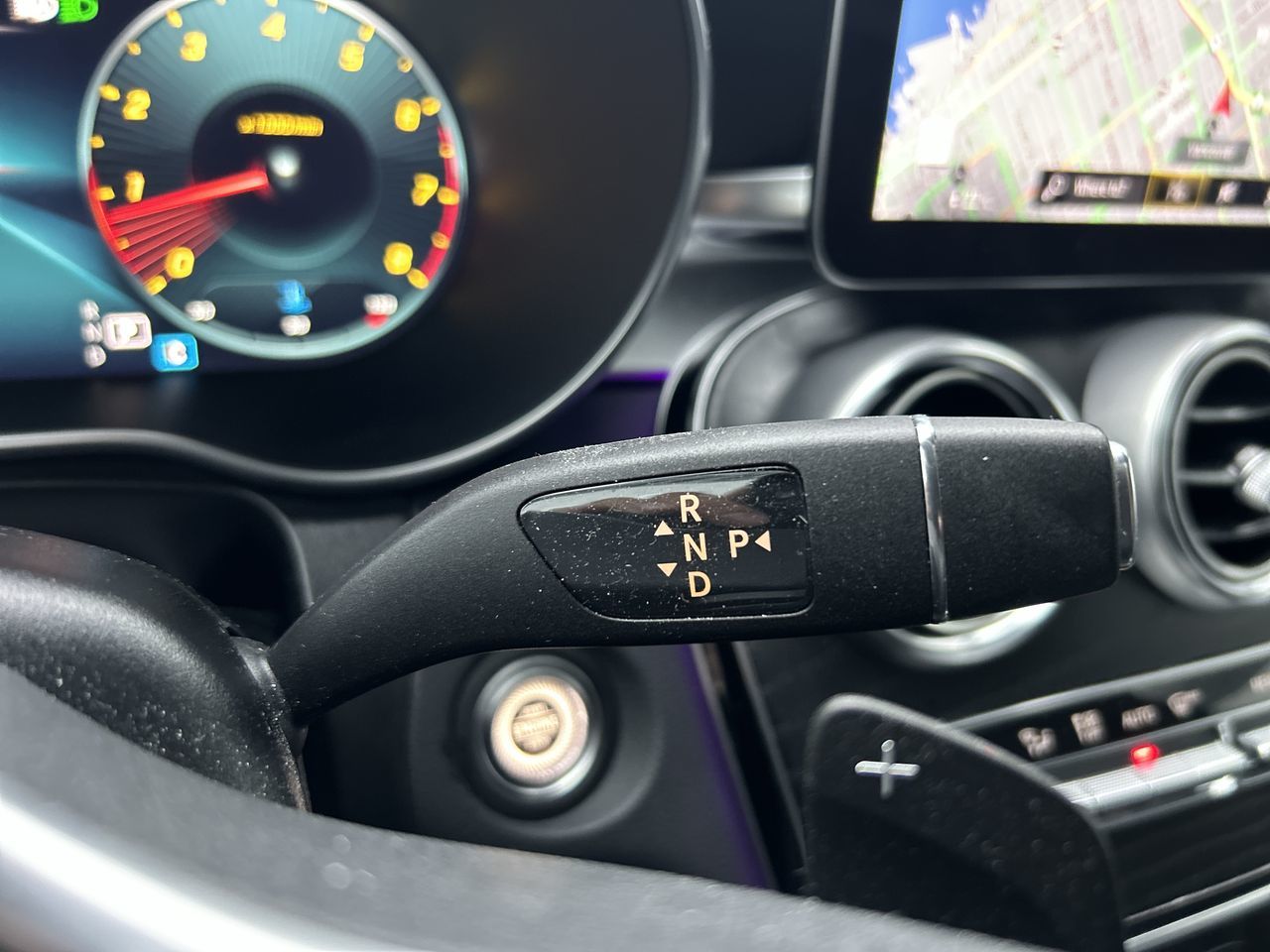 Mercedes-Benz GLC300  2022 à Vancouver, Colombie-Britannique