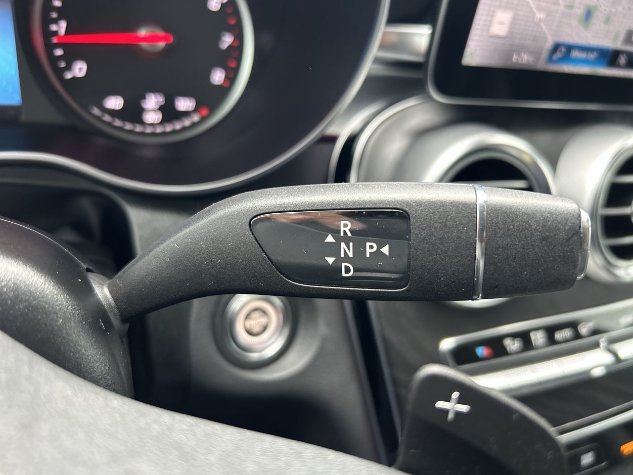 Mercedes-Benz GLC300  2022 à Vancouver, Colombie-Britannique