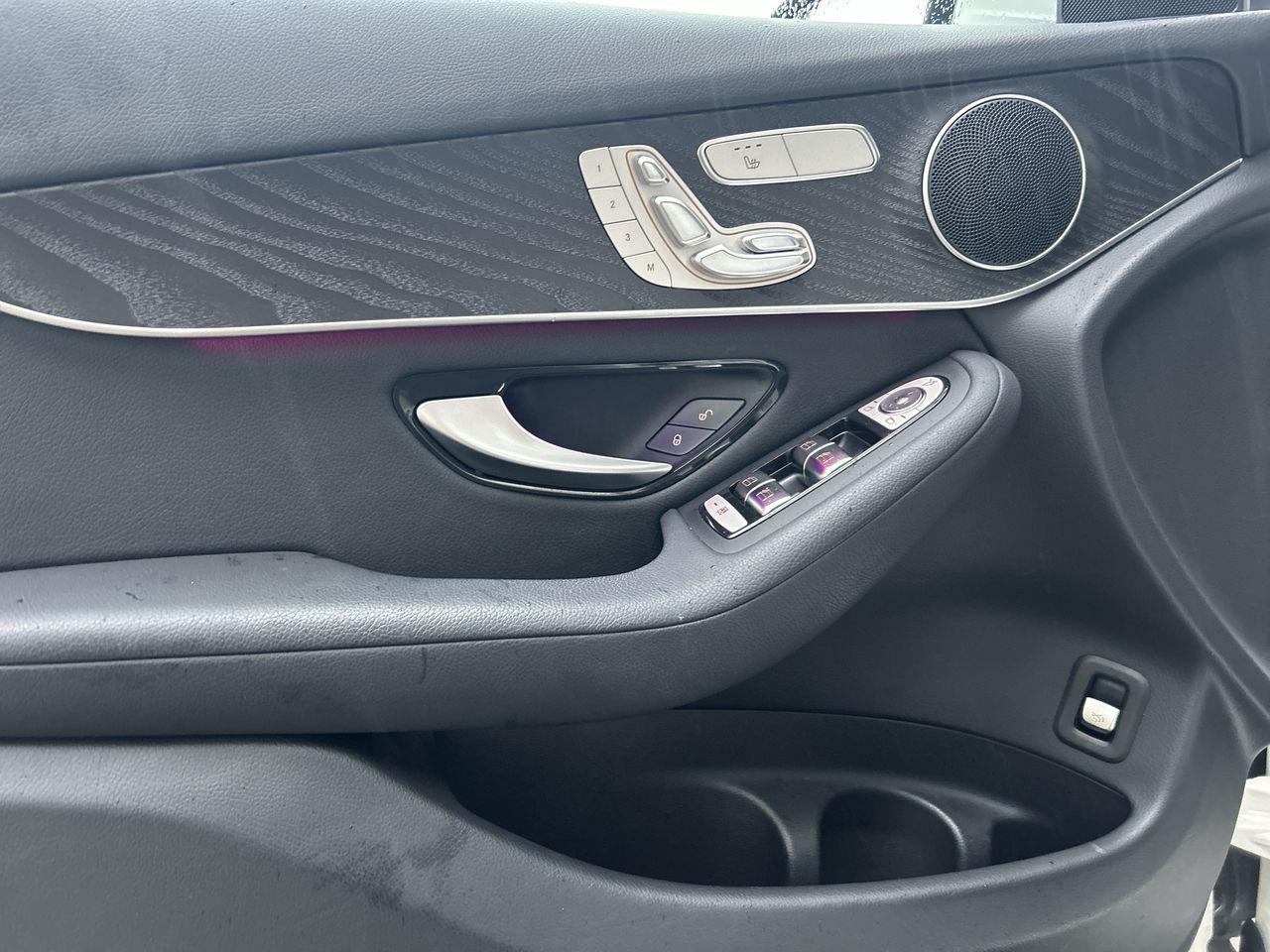 Mercedes-Benz GLC300  2022 à Vancouver, Colombie-Britannique