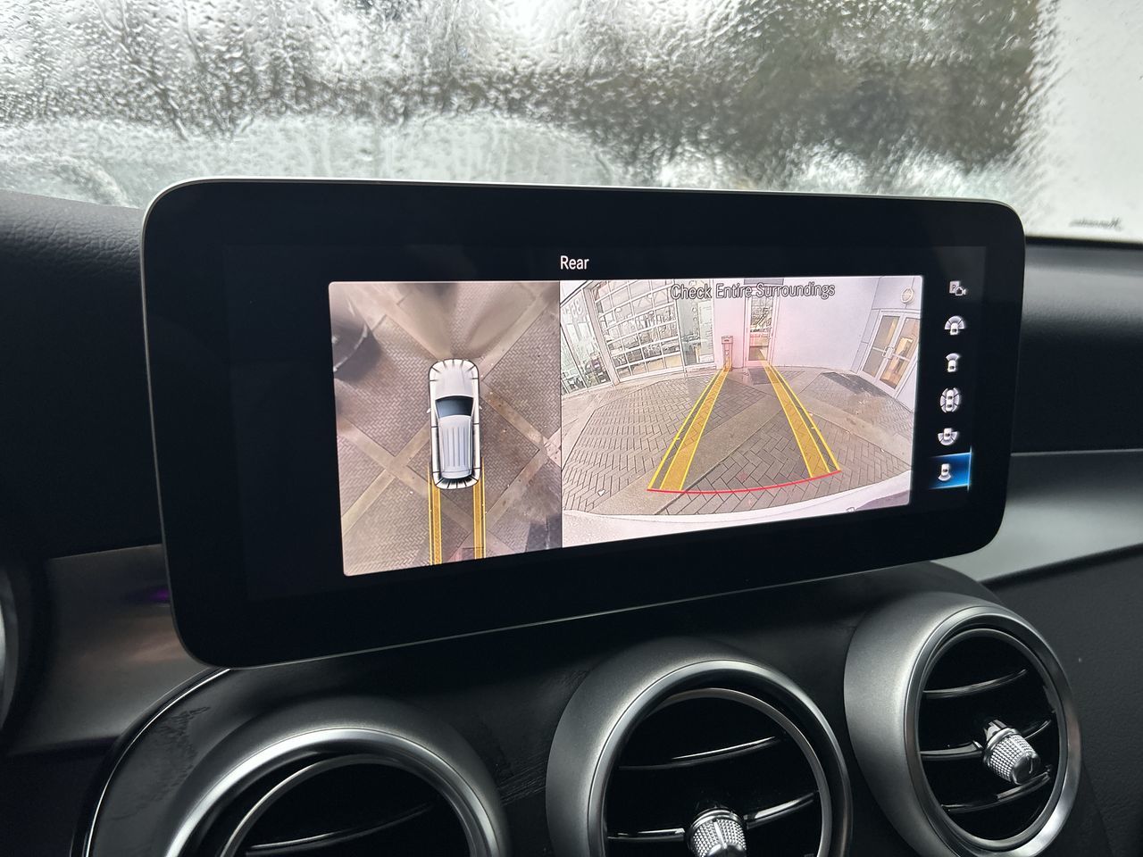 Mercedes-Benz GLC300  2022 à Vancouver, Colombie-Britannique