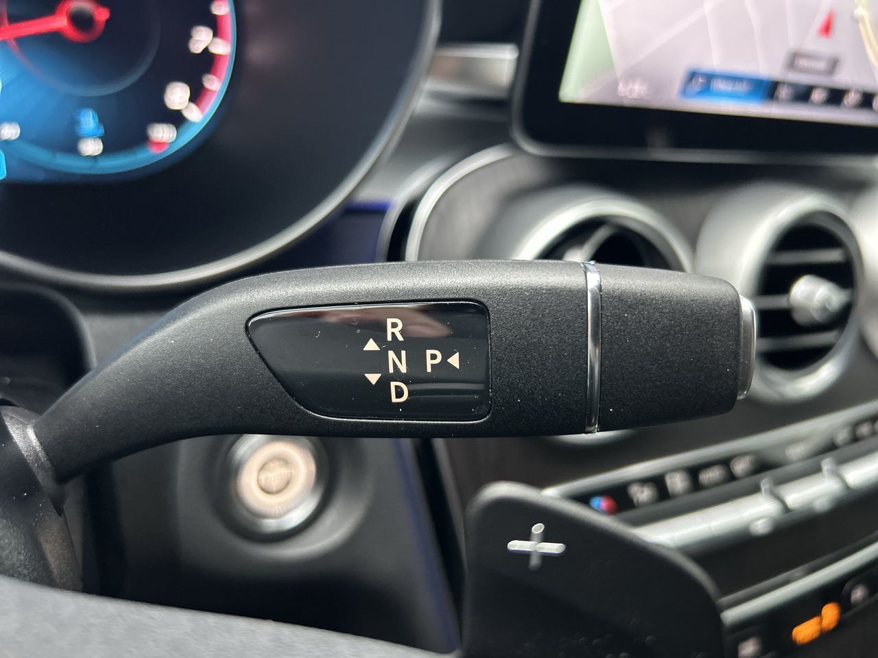 2022 Mercedes-Benz GLC300