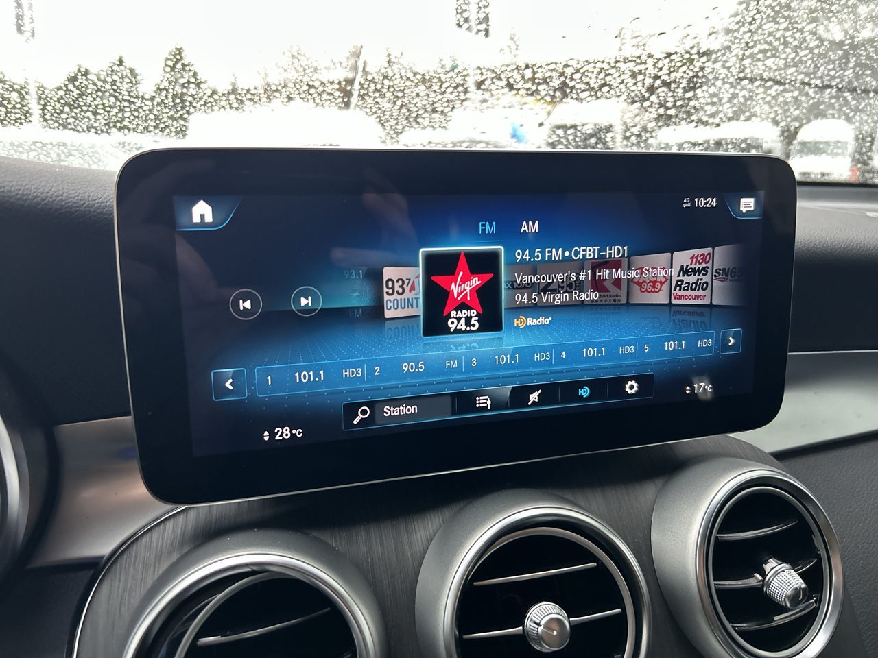 2022 Mercedes-Benz GLC300