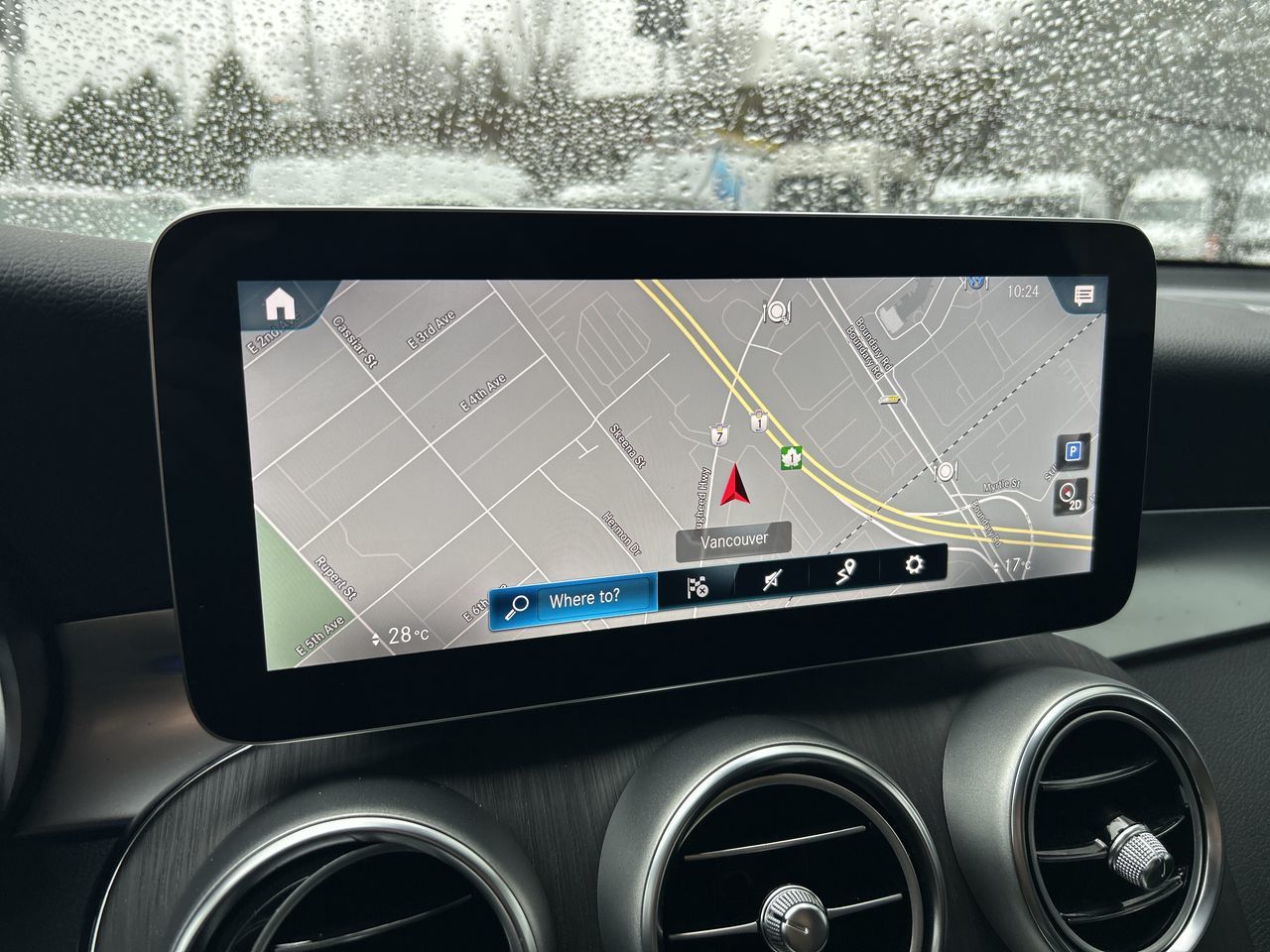 2022 Mercedes-Benz GLC300