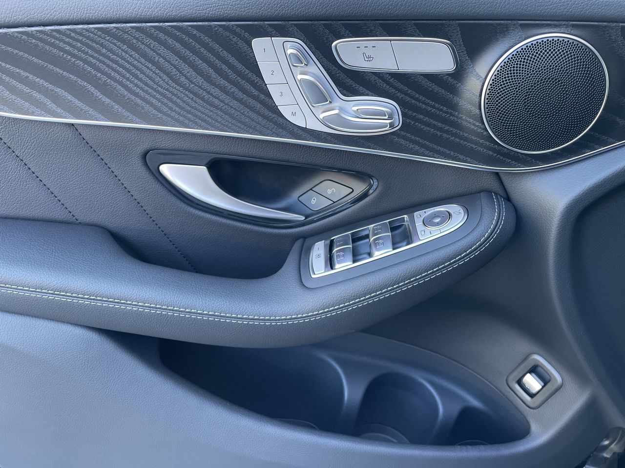 Mercedes-Benz GLC300  2022 à Vancouver, Colombie-Britannique